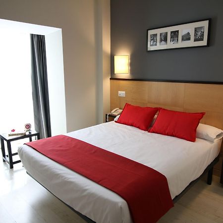 Hotel Alda Entrearcos Burgos Bagian luar foto