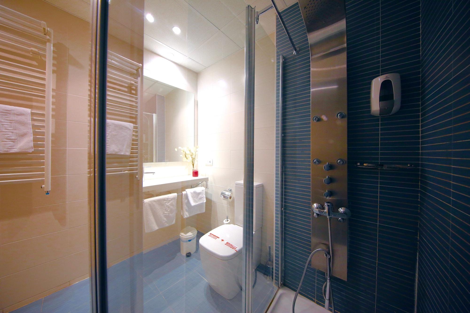 Hotel Alda Entrearcos Burgos Bagian luar foto