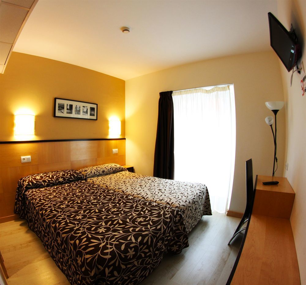 Hotel Alda Entrearcos Burgos Bagian luar foto