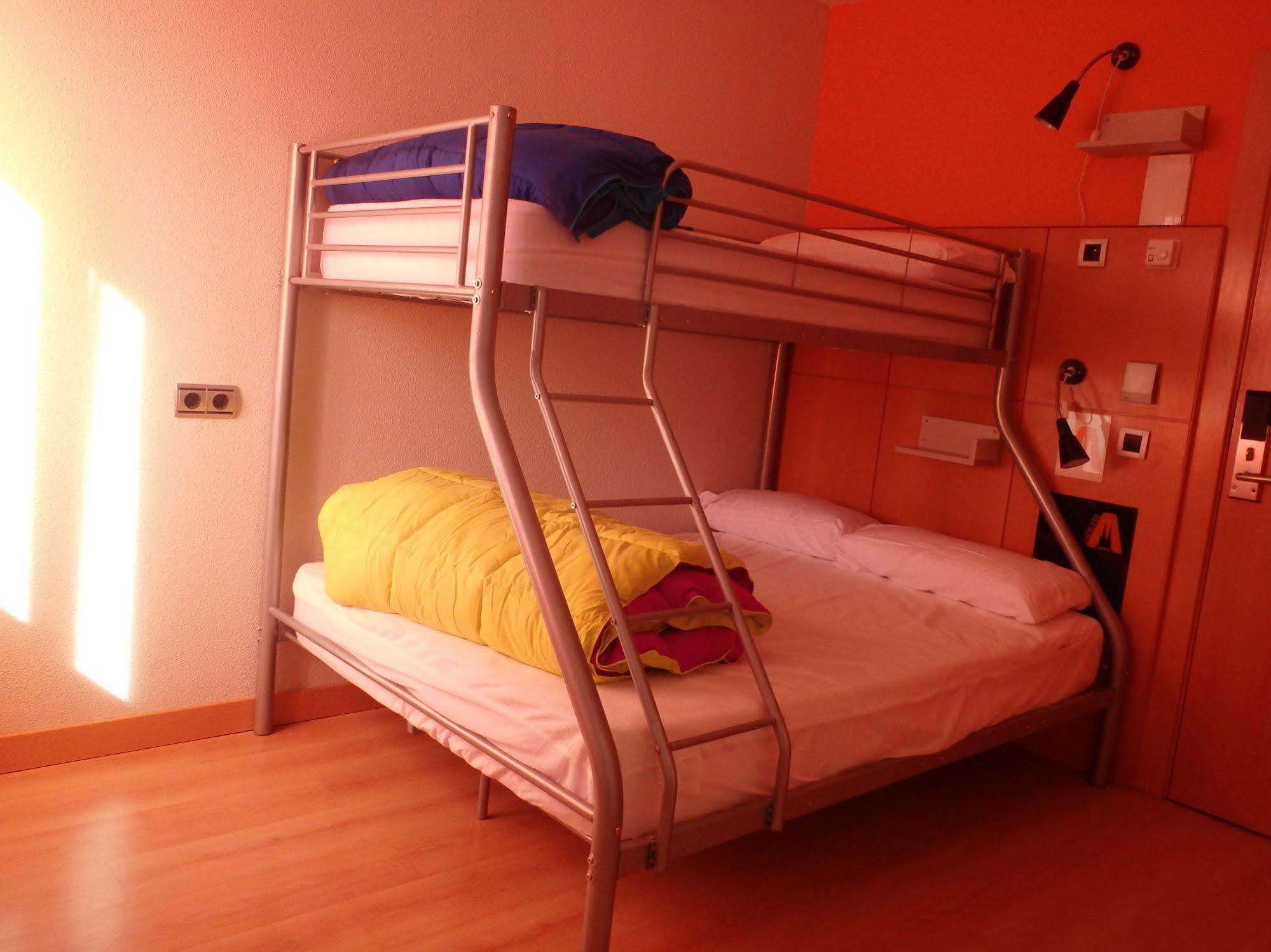Hotel Alda Entrearcos Burgos Bagian luar foto