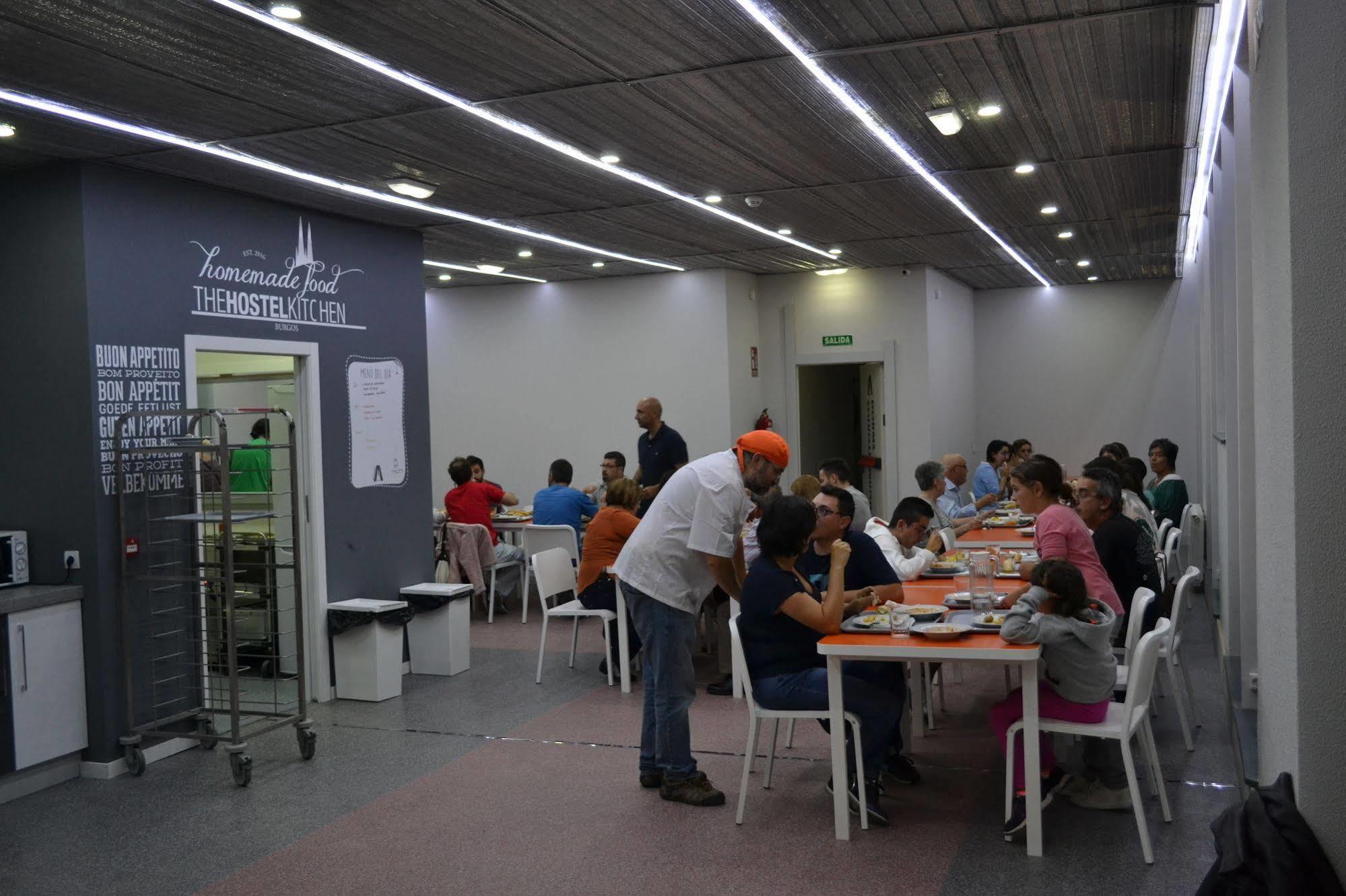 Hotel Alda Entrearcos Burgos Bagian luar foto